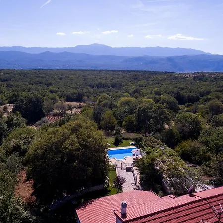 Villa Milancic - A House For Memorable In Imotski Gornji Prolozac